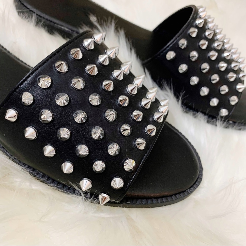 NEW Kristina Sandal- in Black - Picture 5 of 6
